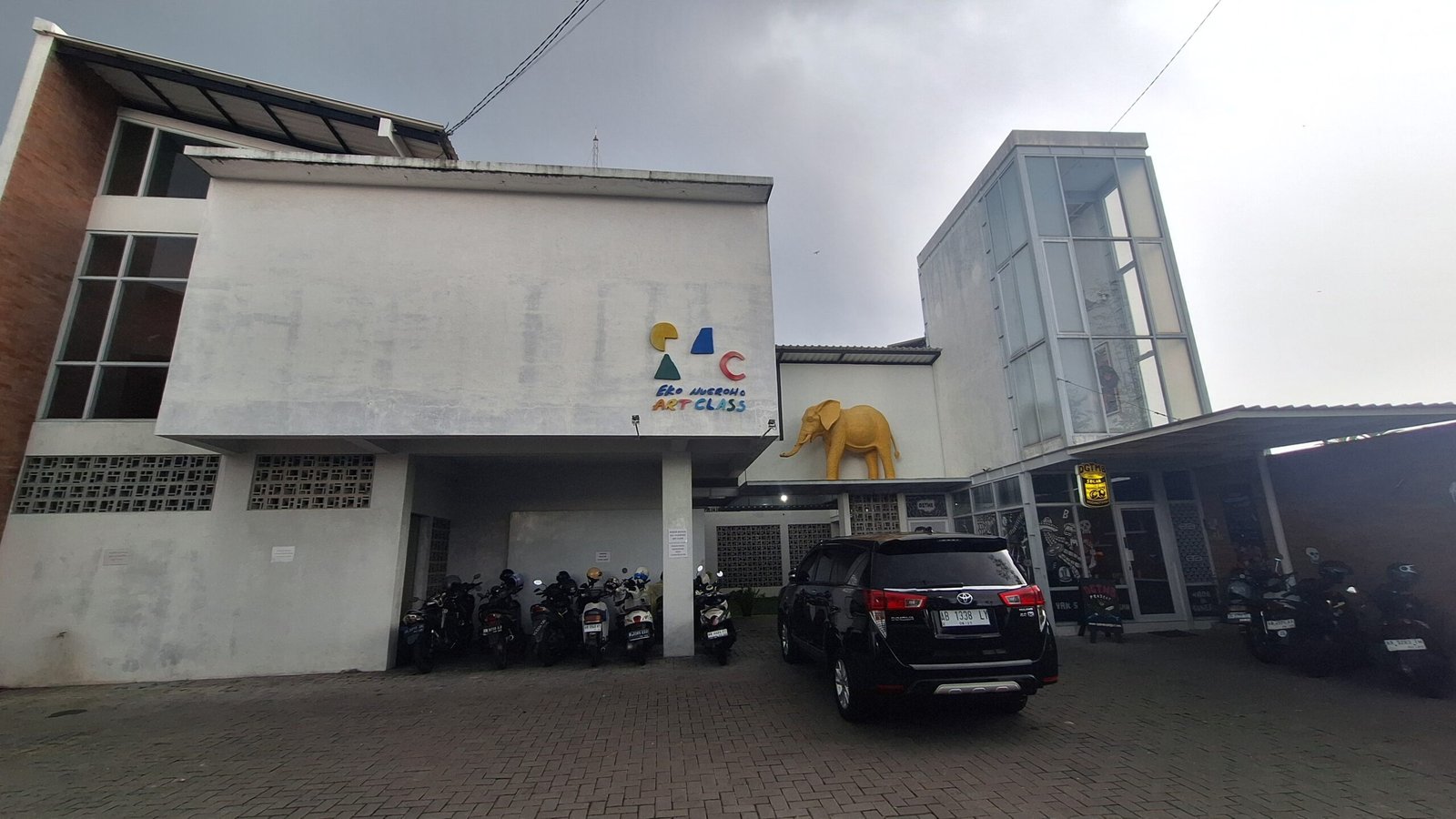 Tips Memilih Les Menggambar yang Tepat untuk Anak